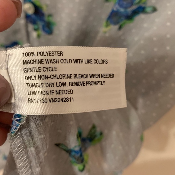 Polka dot floral sheer top - Picture 4 of 4